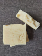 Load image into Gallery viewer, Oatmeal soap bar [unscented]
